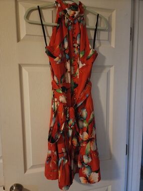 Guess by Marciano Coral Red Floral Halter Midi Dress with Tie